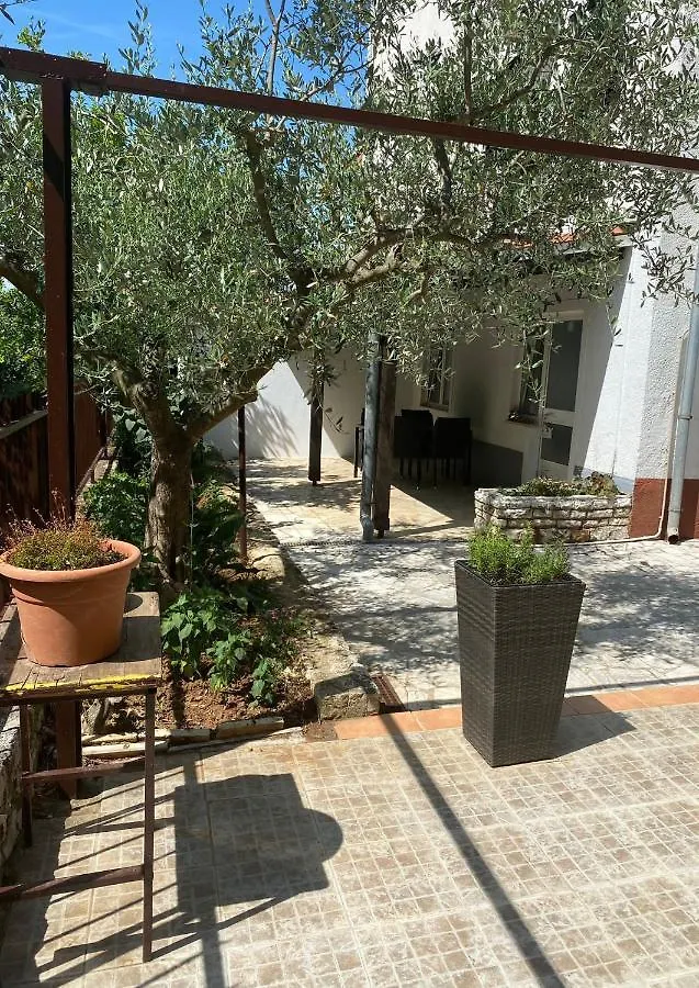 Apartman Leni Apartment Porec Croatia